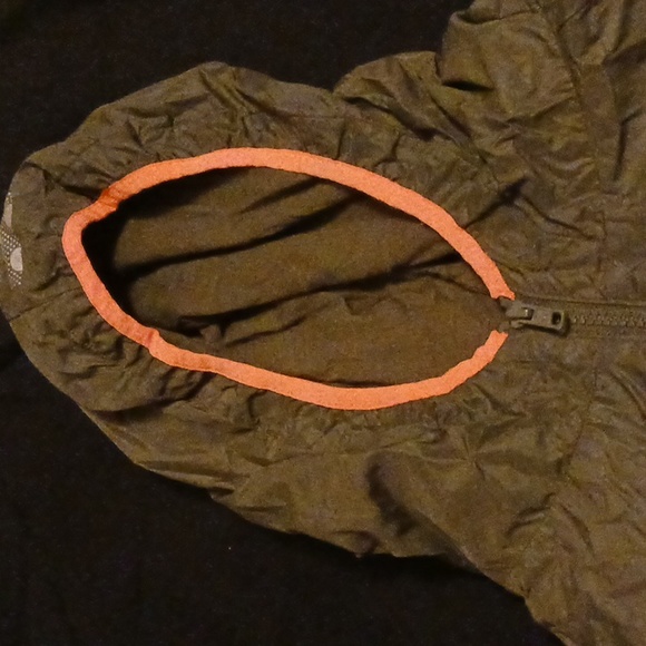 Pink Jacket - Picture 4 of 7